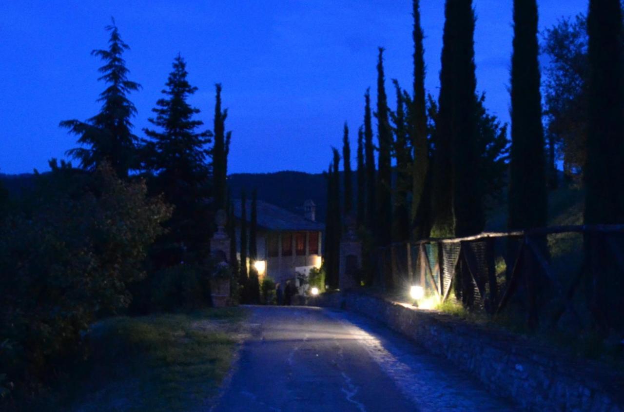Maison d'hôtes Cascina La Buca à Castello di Serravalle Extérieur photo